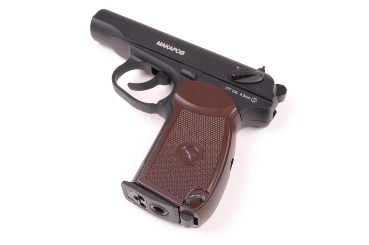 Kwc тт co2. Kwc пм co2 gnbb. Kwc taurus pt24/7 разборка. Desert eagle kwc co2. Kwc 1911 magazine.